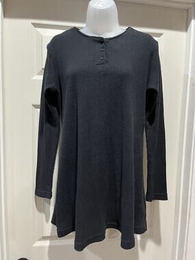 Women's In Due Time Black Long Sleeved Smock Style Maternity Blouse Small